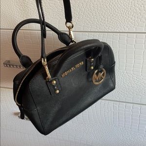 Mk crossbody/handbag